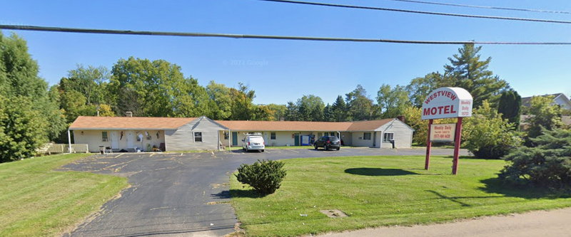 Westview Motel (West View Motel)